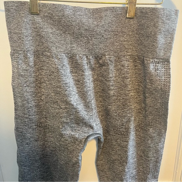 Gymshark women’s vital seamless leggings size large - Picture 5 of 6